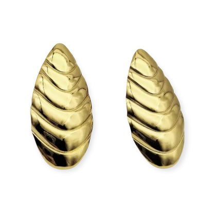Leaf Shape Earrings - Gold Plated