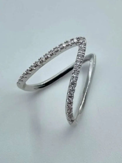 V-shaped AD Ring - Silver Plated Anti-Tarnish