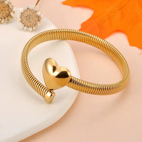 Coil Heart Kada - 18k Gold Plated