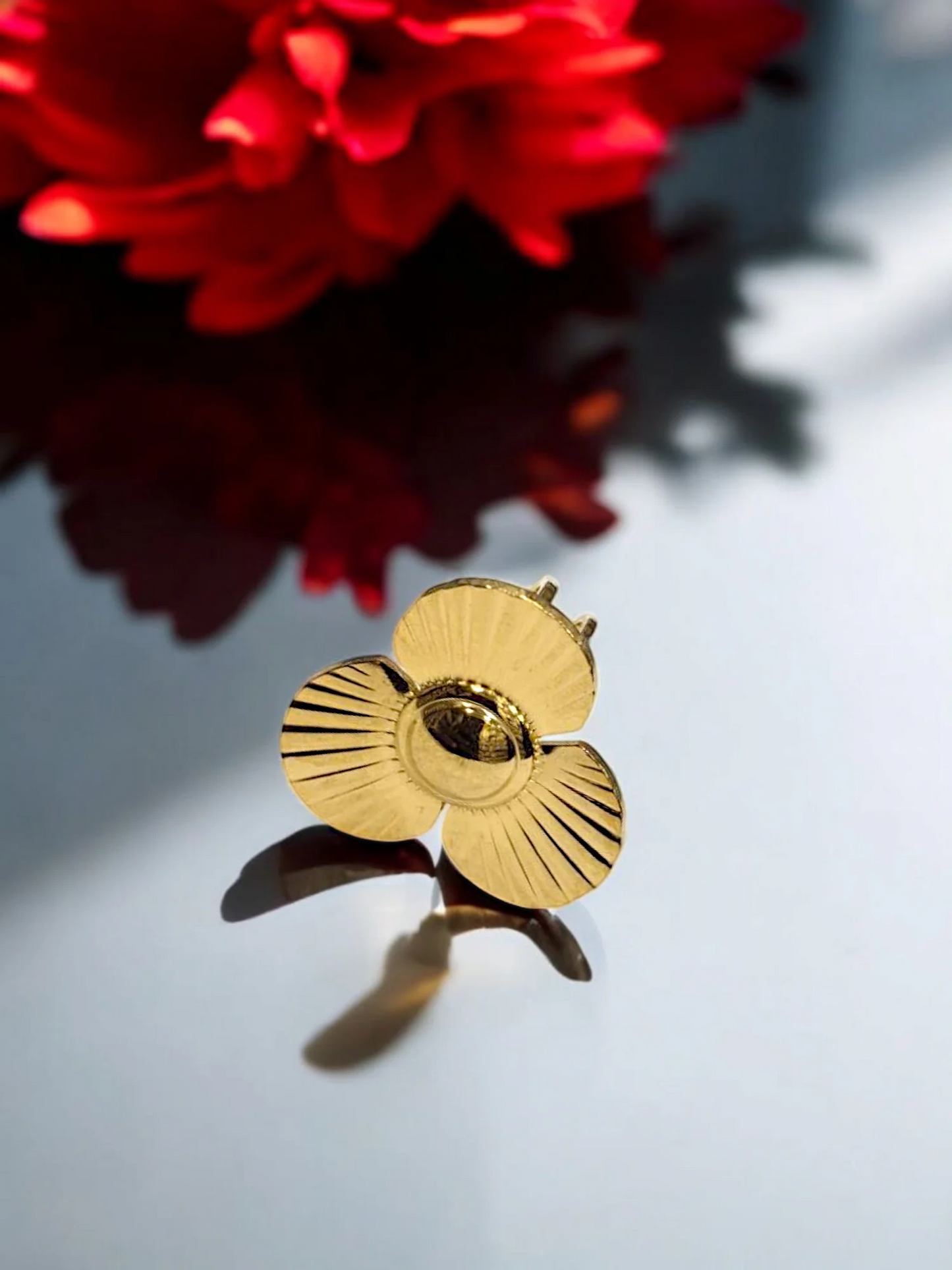 Big Flower Ring - Gold Plated Anti-Tarnish